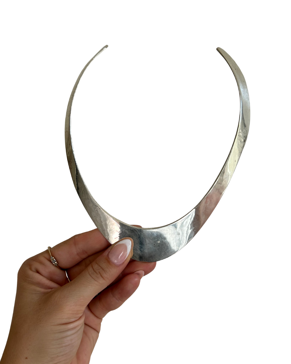 THE SILVER COLLAR NECKLACE